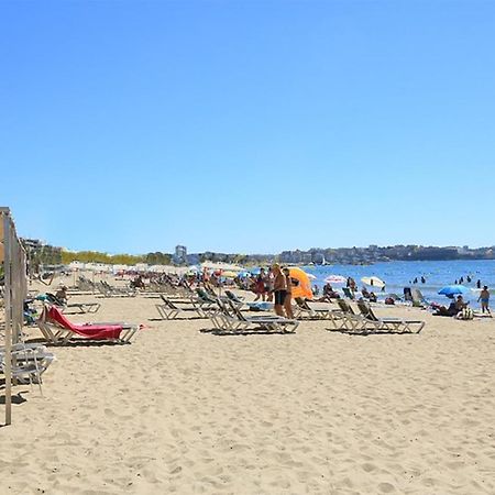 Residence Novelty Vue Mer Centre Sea View Салоу Екстериор снимка
