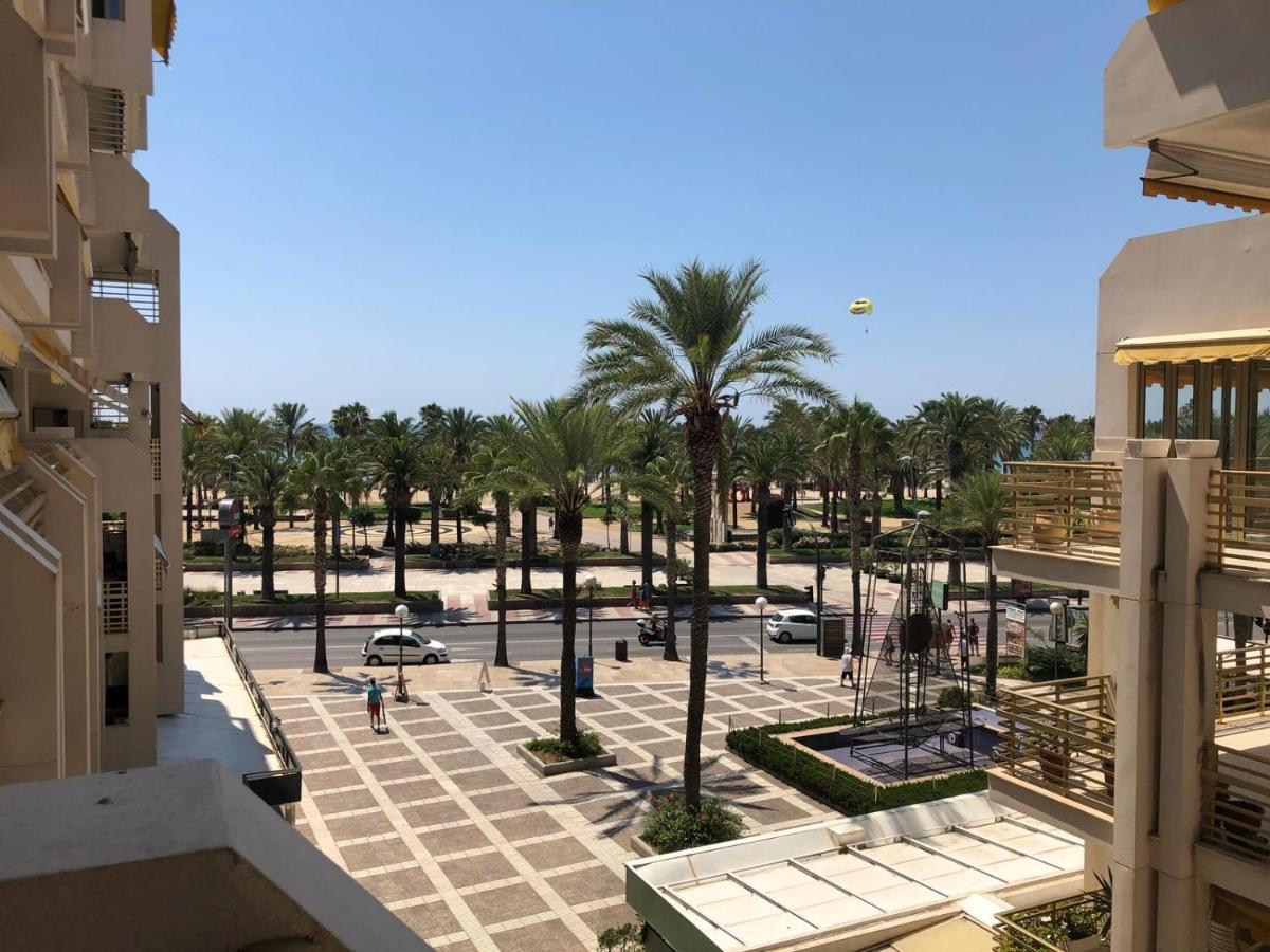 Residence Novelty Vue Mer Centre Sea View Салоу Екстериор снимка